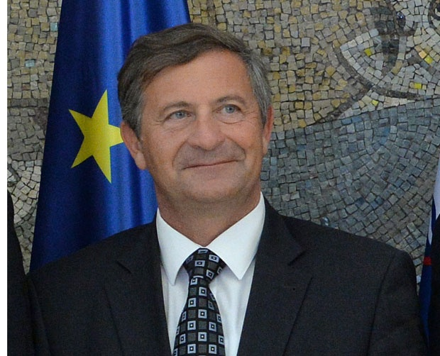 Erjavec obtožuje: Hrvaška slab primer za potencialne članice EU!