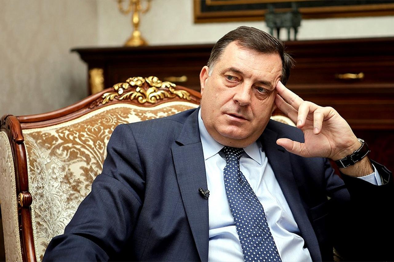 Dodik za Daily Telegraph: Moj cilj je mir in Republika Srbska bi izkoristila miren način izhoda iz BiH