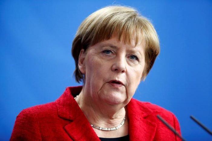 Angela Merkel bi lahko odšla s položaja tudi že prej, kot je najavila!