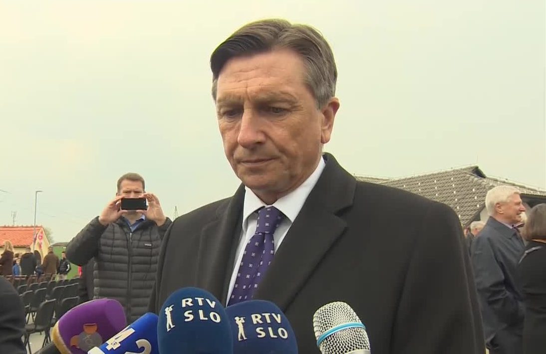 (VIDEO) Pahor miri situacijo v odnosih do Hrvaške – “Nočem reči, da je bil kakšen velik problem pri ravnanju slovenskih oblasti, tukaj imamo sicer lahko različne politične okuse”