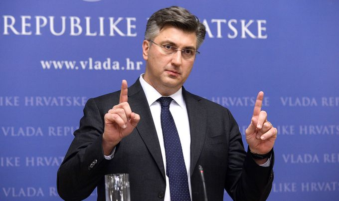 Hrvaški premier Plenković odgovoril Sloveniji: Smo članica EU, imamo mehanizme – Slovenija ne more v nedogled blokirati Hrvaške!