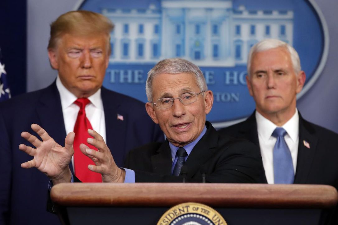 Nisem se strinjal, da se pojavim v kateremkoli Trumpovem videu, moje izjave so bile vzete iz konteksta – Anthony Fauci o predvolilnem spotu Donalda Trumpa